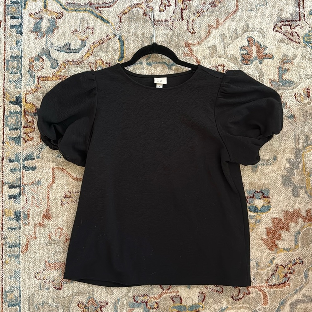 Ballooned Sleeve Blouse